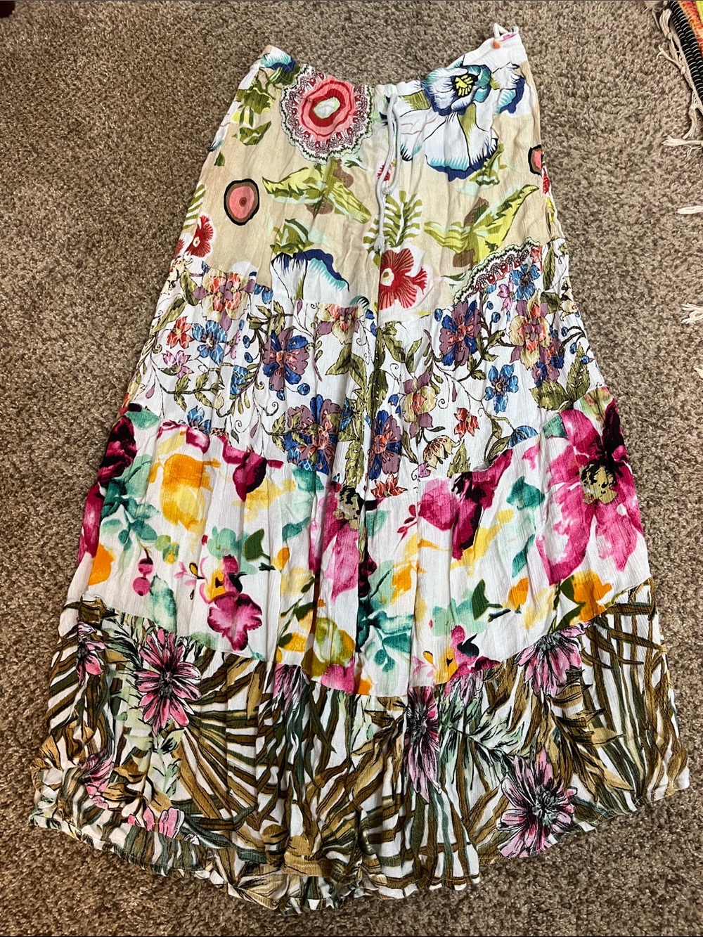 Sacred Threads palazzo pants flowy stretchy floral flower tropical small medium